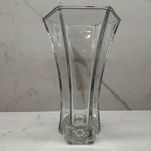Vintage Clear Glass Hexagon Trumpet Flower Vase Hoosier Glass USA Elegant